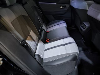 Opel Grandland hybrid 145 cv 2026