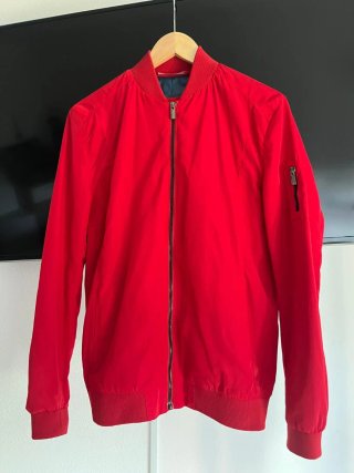Chaqueta Bomber Zara Roja