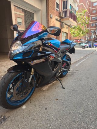 Suzuki GSXR 600 K6