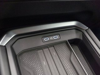 Volkswagen T-Roc R-Line 1.5 eTSI 110 kW (150 CV) DSG