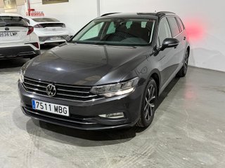 Volkswagen Passat 2022