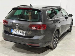 Volkswagen Passat 2022