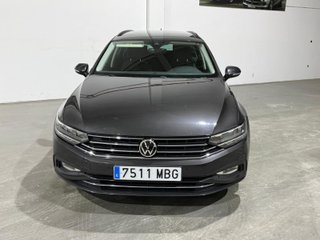 Volkswagen Passat 2022