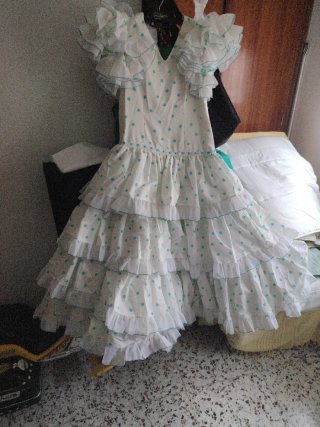 Traje Sevillanas Lunares Turquesa y Blanco