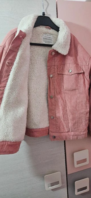 Lote Ropa Niña Chaquetas y Zapatillas