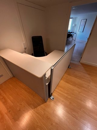 Postazione per segreteria per ufficio
