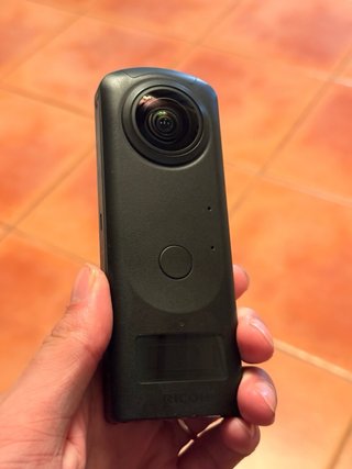 Cámara 360 Ricoh Theta Z1 51GB