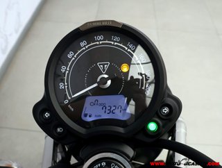 TRIUMPH SCRAMBLER 900 -A2- GARANTÍA OFICIAL