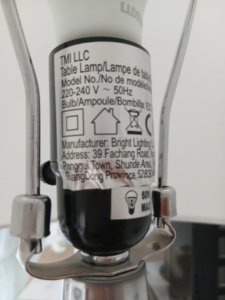 Lámpara de Pie de Aluminio 68 cm alto y 34