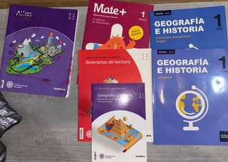Libros 5°, 6° y 1° de la eso