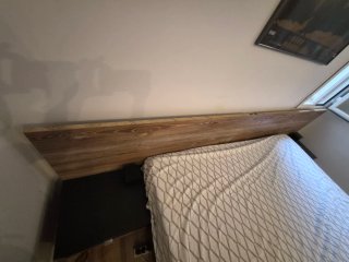 Cama 180x200 con Cabecero y 2 Mesitas