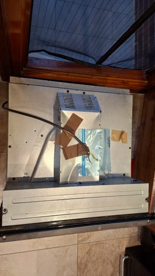 Vitrocerámica 4 fuegos y horno