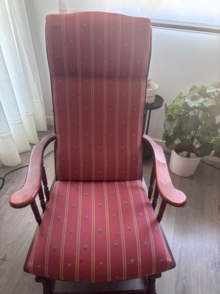 Sillón Mecedora Rojo y Marrón