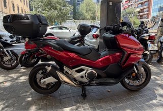 Honda Forza 750 2024 - Maxi Scooter Rojo