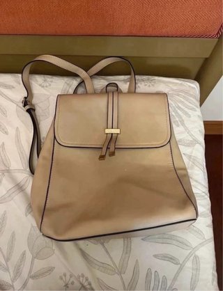 Mochila Beige Estilo Casual