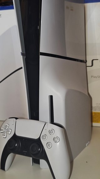 PERFECTA CON MAGIA Playstation 5 Slim DISCO 1Tb