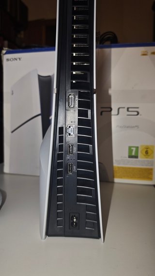 PERFECTA CON MAGIA Playstation 5 Slim DISCO 1Tb