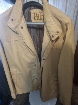 Cazadora Pedro del Hierro Beige