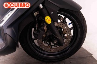 YAMAHA XMAX 400