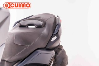 YAMAHA XMAX 400