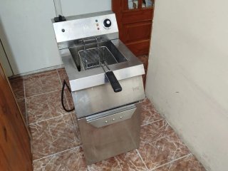 Freidora Industrial Eléctrica HR