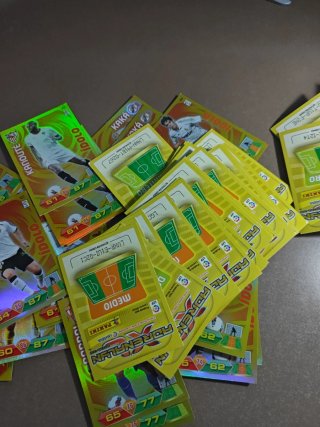 95 Cromos Adrenalyn 11-12 Ídolos