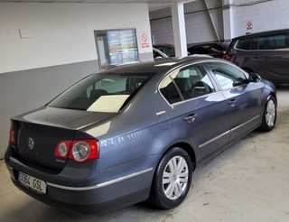 Volkswagen Passat 2010