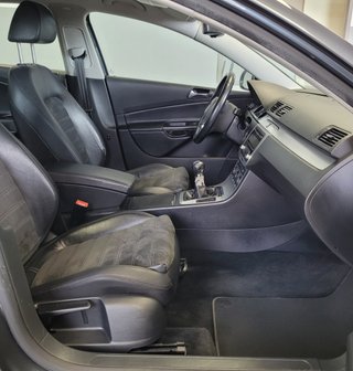 Volkswagen Passat 2010