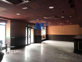 Local comercial en alquiler en San Isidro - Los Almendros en Alcalá de Henares