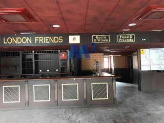 Local comercial en alquiler en San Isidro - Los Almendros en Alcalá de Henares