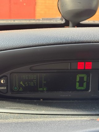 Citroen Xsara Picasso 2006 pegatina B