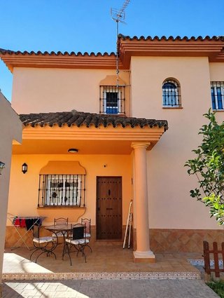 Chalet en venta en Núcleo Urbano en Chiclana de la Frontera
