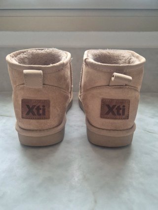 Botines XTI mujer pelo beige talla 40