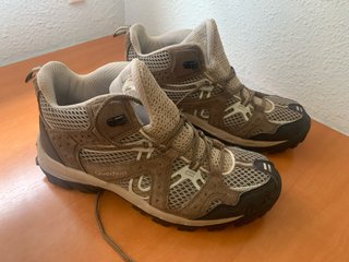 Botas de Montaña Quechua Talla 42