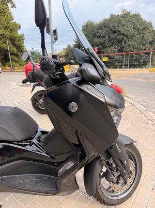 Yamaha xmax 300