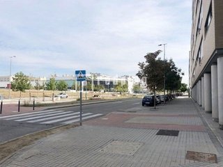 Local comercial en alquiler en Prado Santo Domingo - Ensanche en Alcorcón