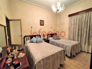 Chalet en venta en Los Llanos - Av. de los Estudiantes en Valdepeñas