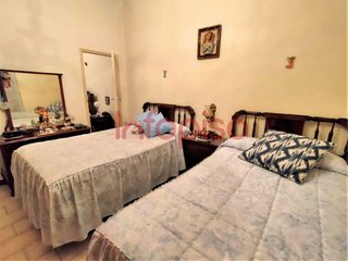Chalet en venta en Los Llanos - Av. de los Estudiantes en Valdepeñas