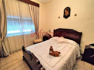 Chalet en venta en Los Llanos - Av. de los Estudiantes en Valdepeñas