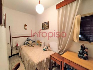 Chalet en venta en Los Llanos - Av. de los Estudiantes en Valdepeñas