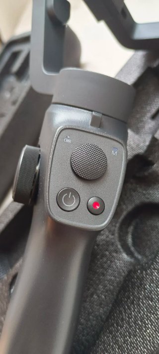 Estabilizador Gimbal Baseus para Smartphone