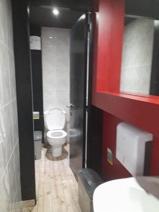 Local comercial en venta en Centro en Teruel