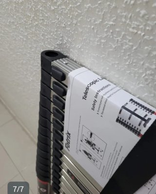 Escalera telescópica 4.4m altura plegable nueva