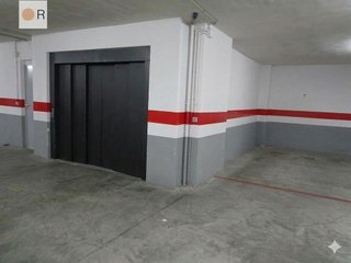 Garaje en venta en Viñuela - Rescatado en Córdoba