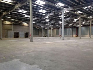 Nave industrial en alquiler en Gran Via LH en Hospitalet de Llobregat, L´
