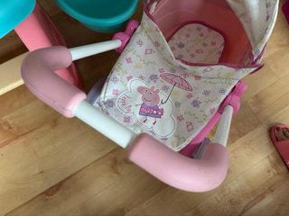 Carrito Muñecas Peppa Pig + Cambiador