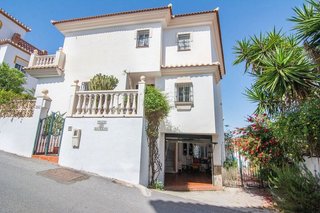 Chalet en venta en Urbanización Santa Rosa en Torrox