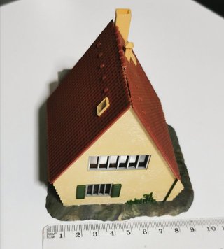 Casa moderna con garage maqueta escala 1:87 H0