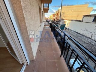 Piso en venta en Los Llanos - Av. de los Estudiantes en Valdepeñas