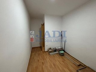 Piso en venta en Los Llanos - Av. de los Estudiantes en Valdepeñas